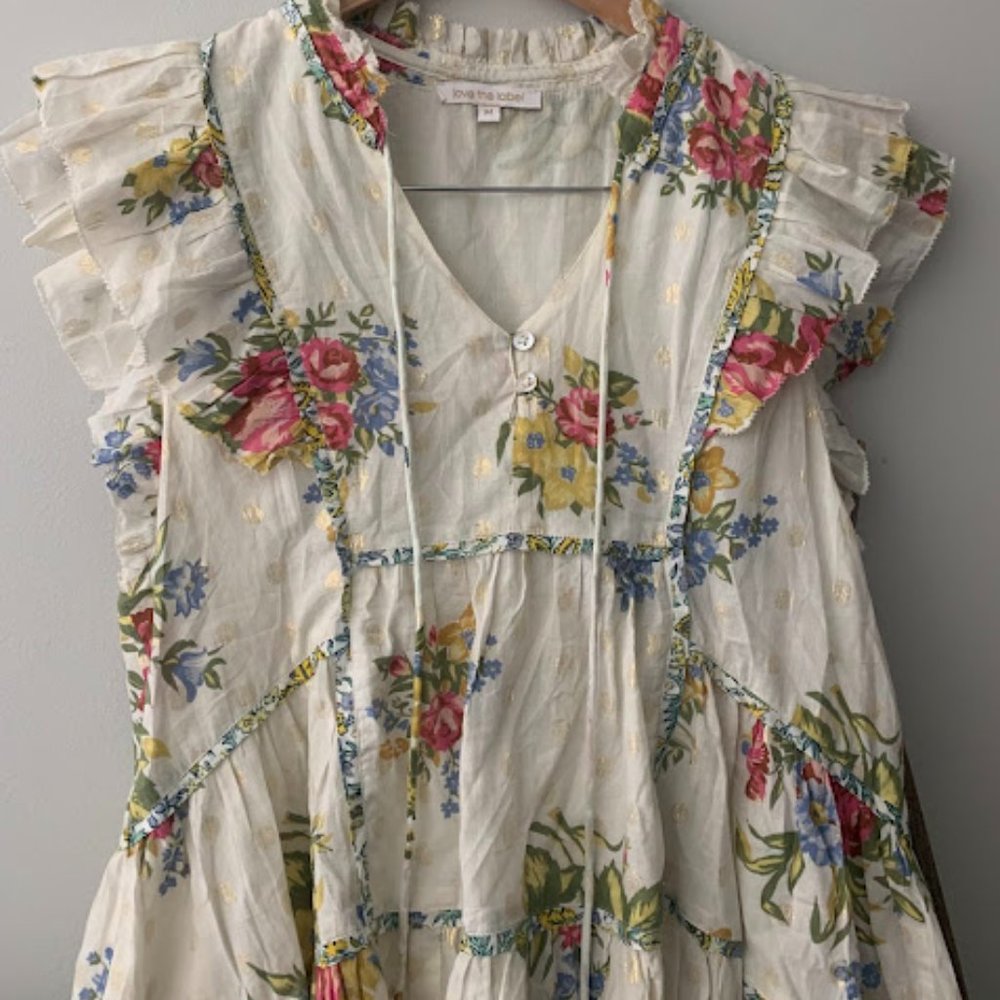 Love the Label Boho Floral botanical top w/shimmer dots/size M